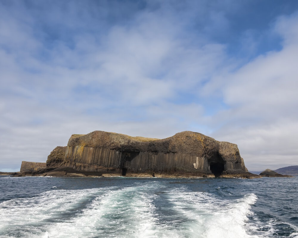 L'île de Staffa (Océan Atlantique)